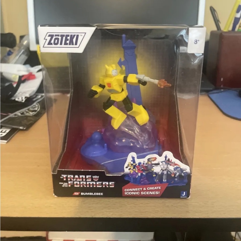 Jazwares Zoteki G1 Transformers Bumblebee 026 Connect & Create Action Figure NIB